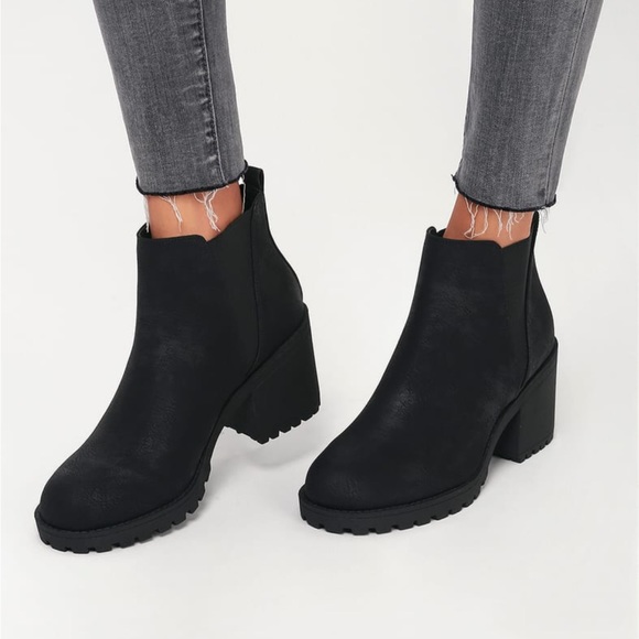 Dirty Laundry Black Pull On Ankle Boots, Sz 6 1/2 - Picture 7 of 7